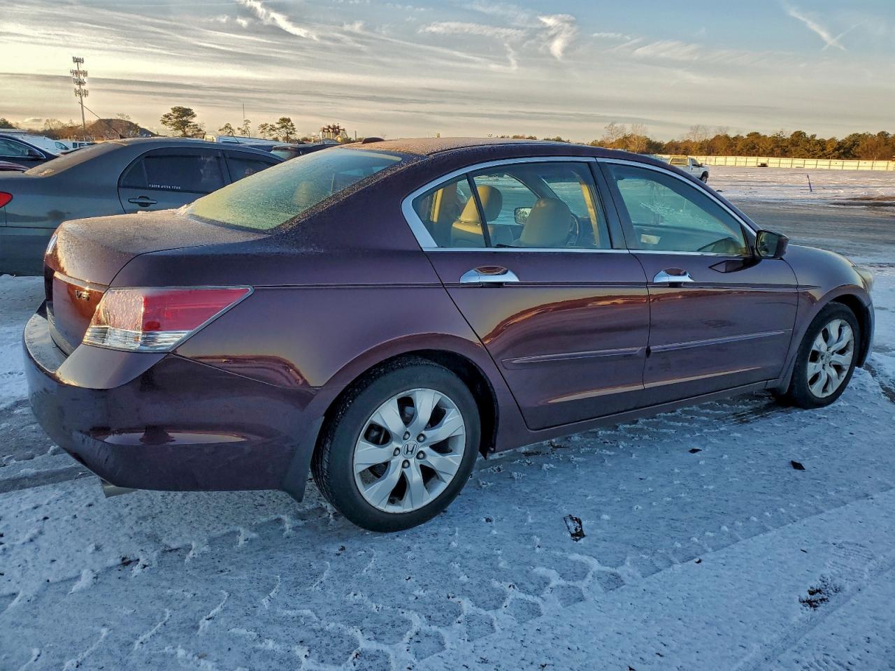 2010 HONDA ACCORD EXL photo 3