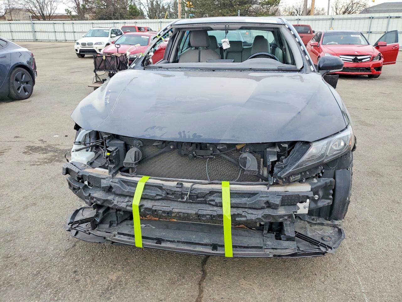 2022 TOYOTA CAMRY SE photo 5