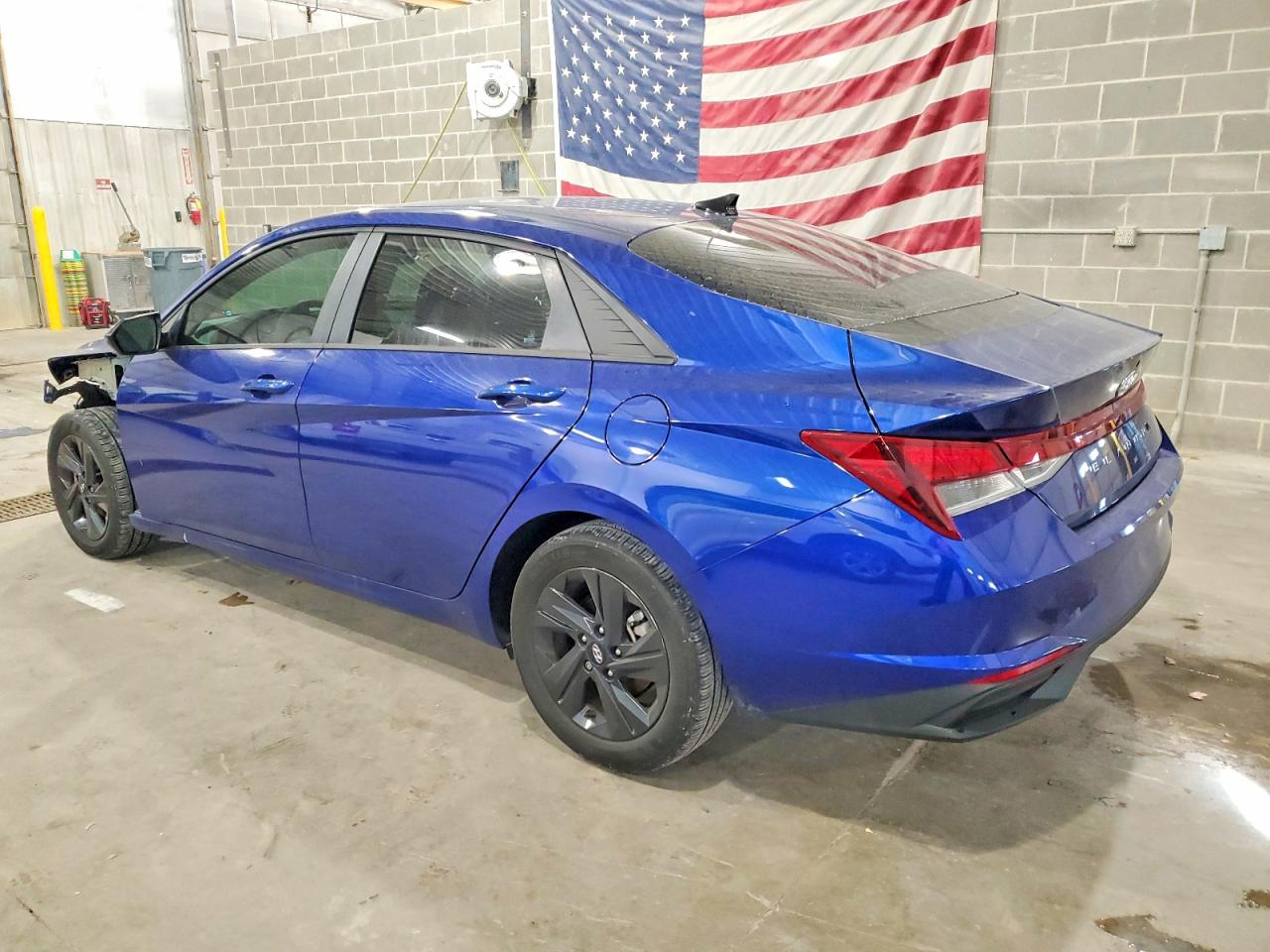 2023 HYUNDAI ELANTRA SEL photo 2