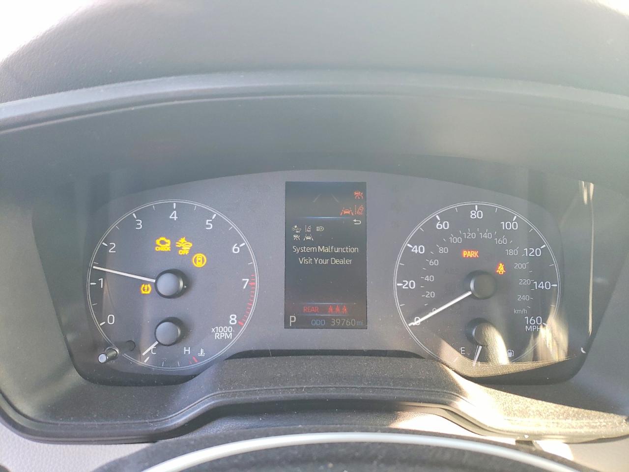 2023 TOYOTA COROLLA LE photo 9