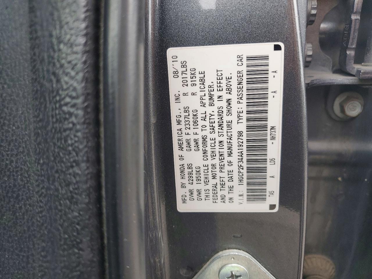 2010 HONDA ACCORD LX photo 13