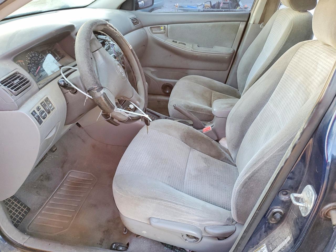 2008 TOYOTA COROLLA CE photo 7