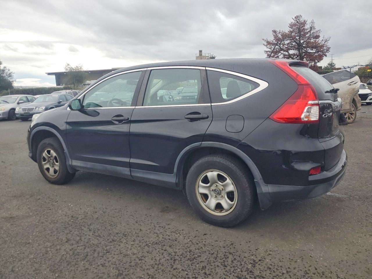 2016 HONDA CR-V LX photo 2