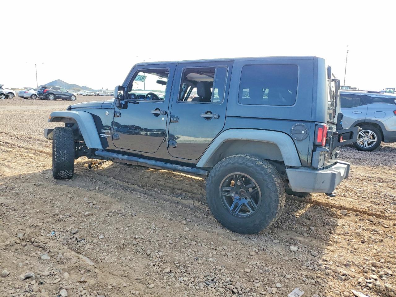2011 JEEP WRANGLER UNLIMITED SPORT photo 2