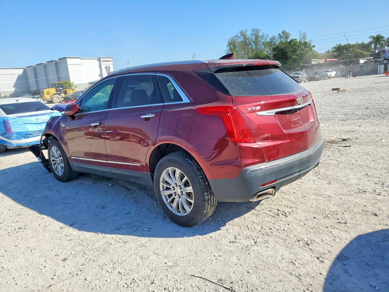 2017 CADILLAC XT5 photo 3