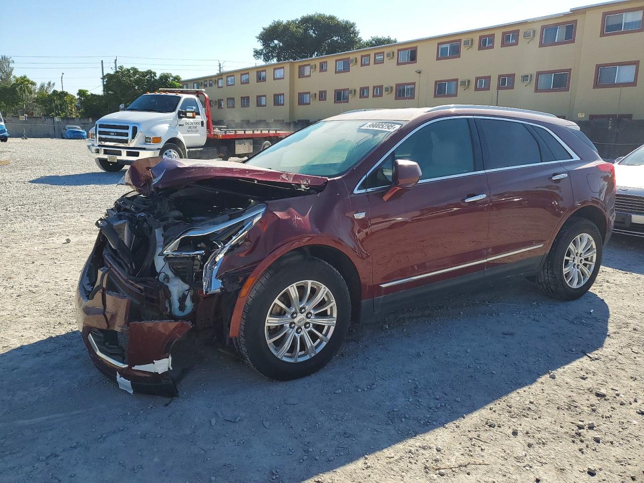 2017 CADILLAC XT5
