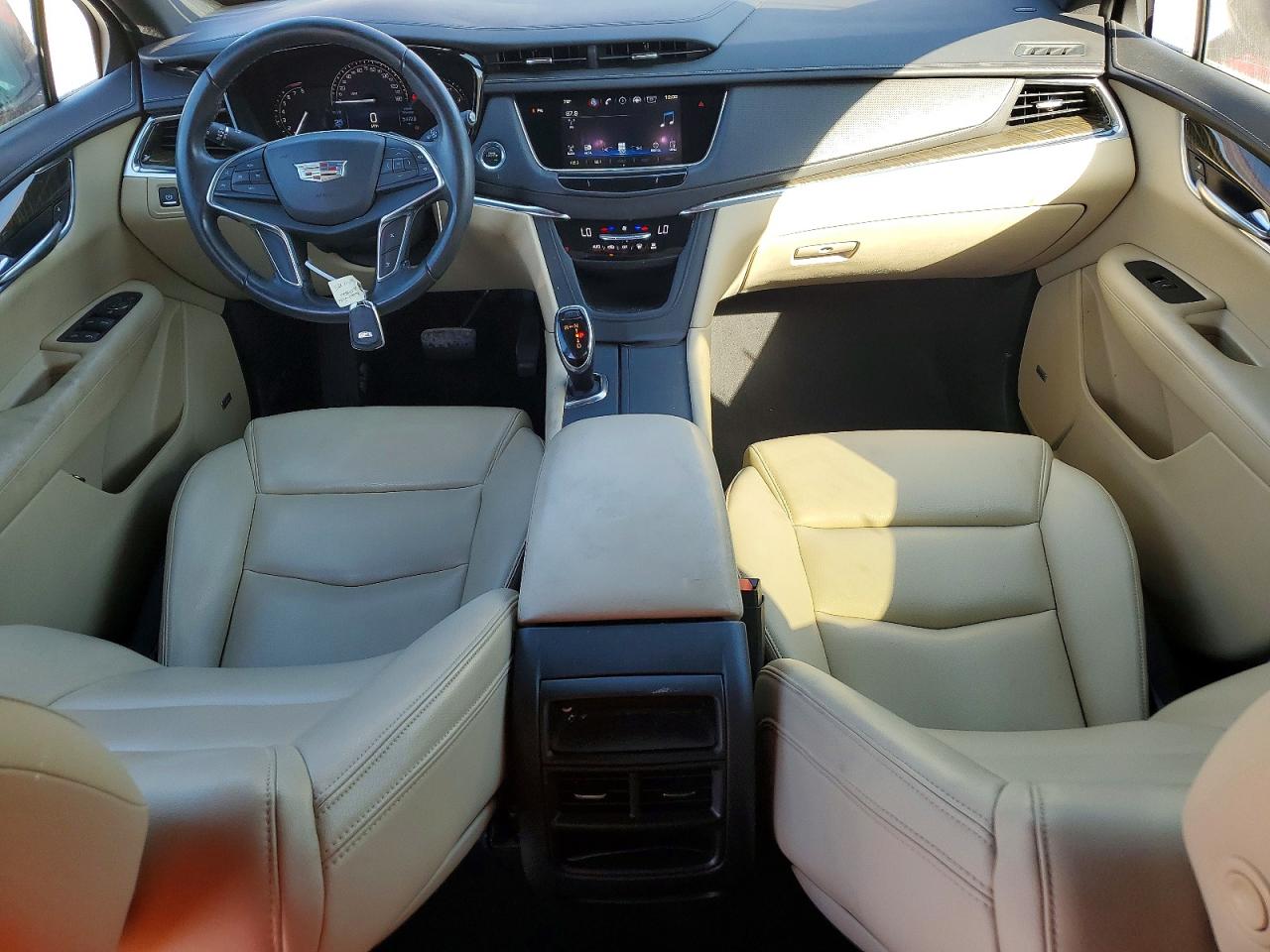 2017 CADILLAC XT5 photo 15