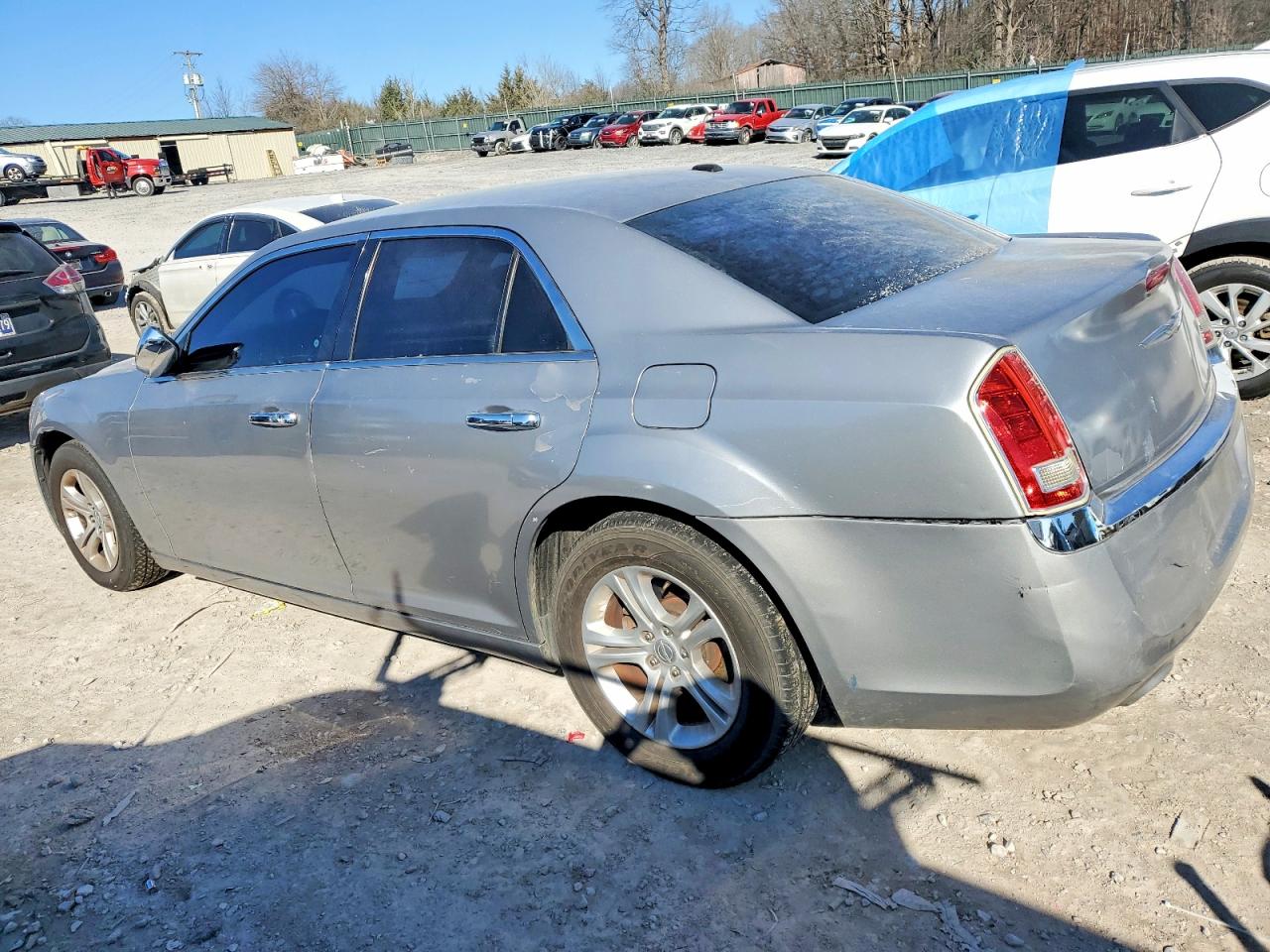 2014 CHRYSLER 300 photo 2