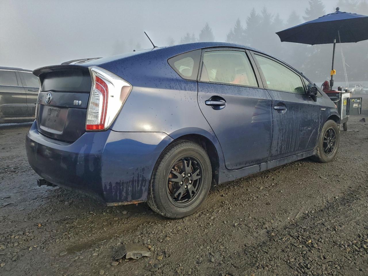 2012 TOYOTA PRIUS photo 3