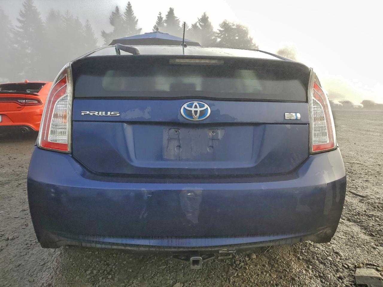 2012 TOYOTA PRIUS photo 6