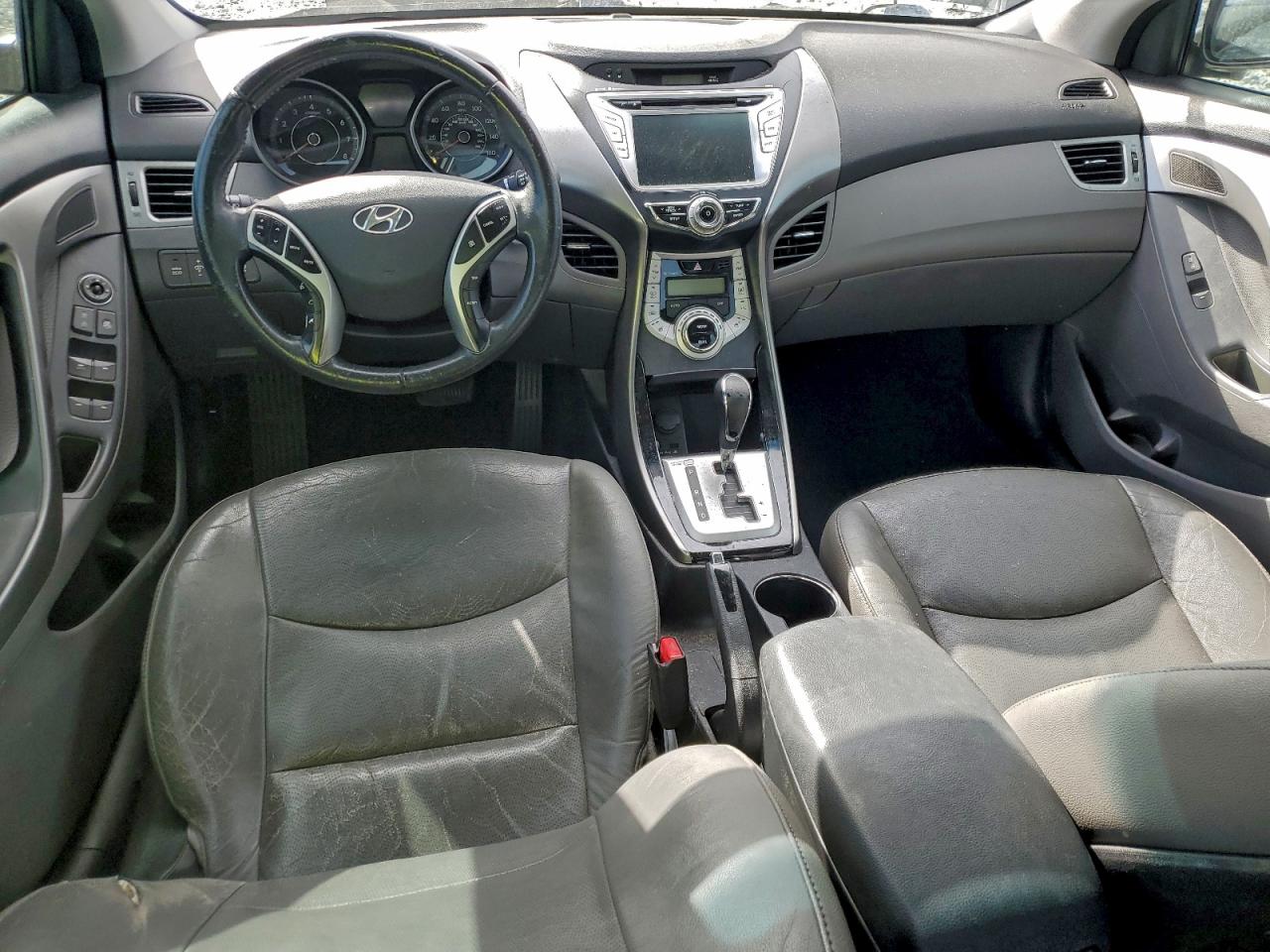 2013 HYUNDAI ELANTRA GLS photo 8