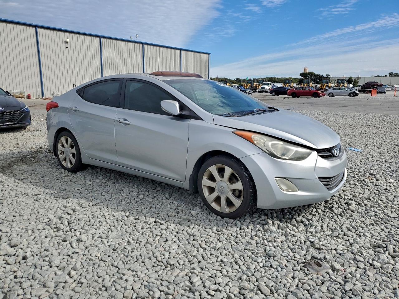 2013 HYUNDAI ELANTRA GLS photo 4