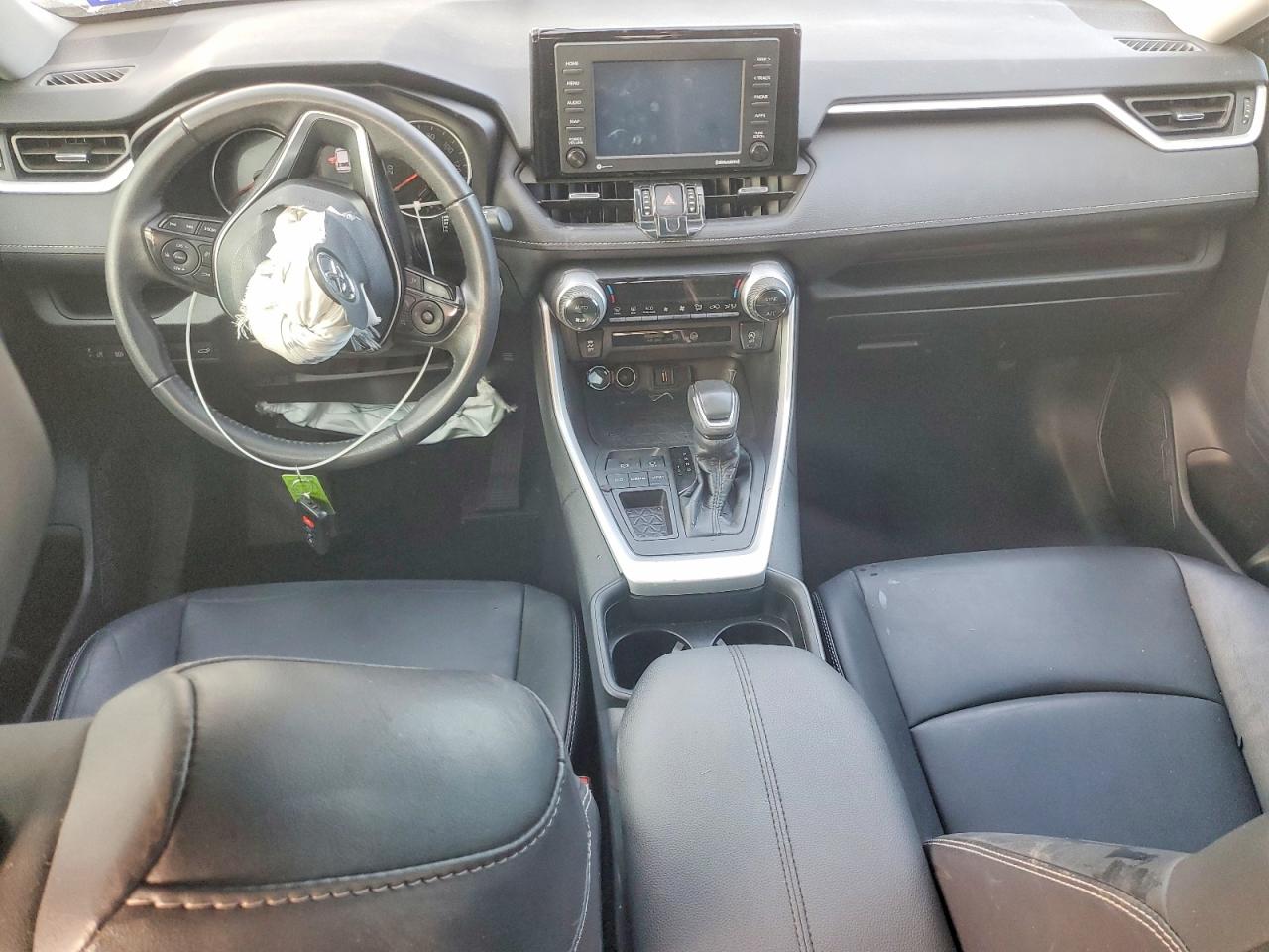 2021 TOYOTA RAV4 XLE PREMIUM photo 8