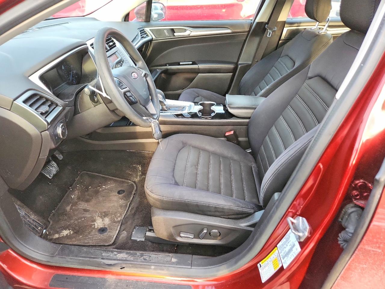 2014 FORD FUSION SE photo 7