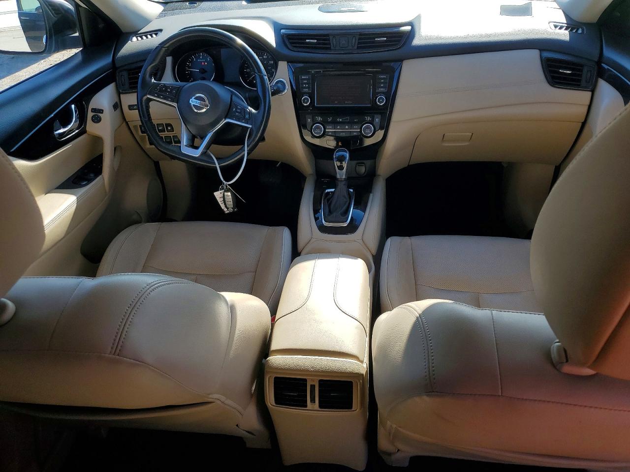 2018 NISSAN ROGUE S photo 8