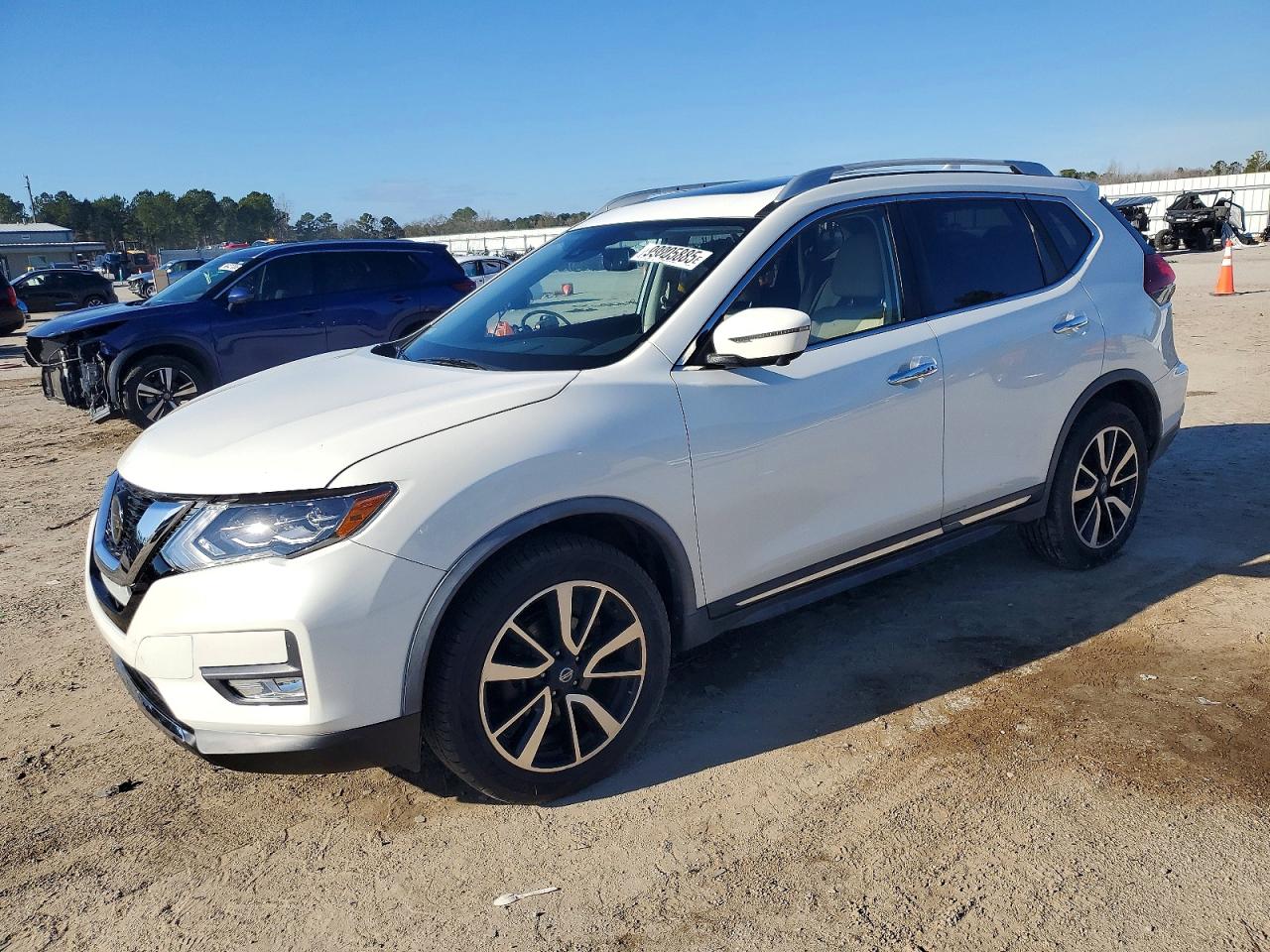 2018 NISSAN ROGUE