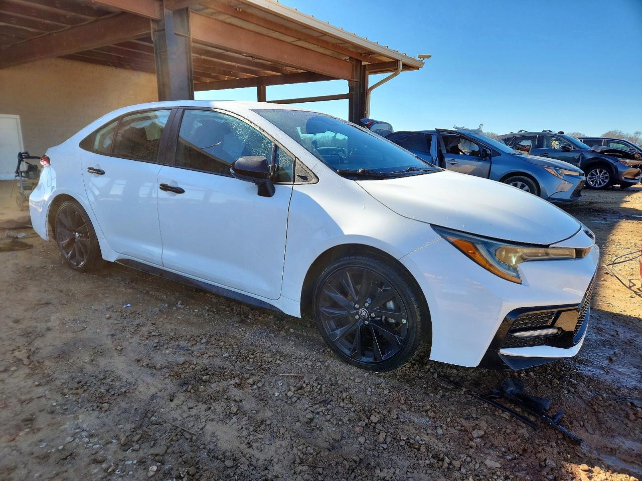 2021 TOYOTA COROLLA SE NIGHTSHADE EDITION photo 4