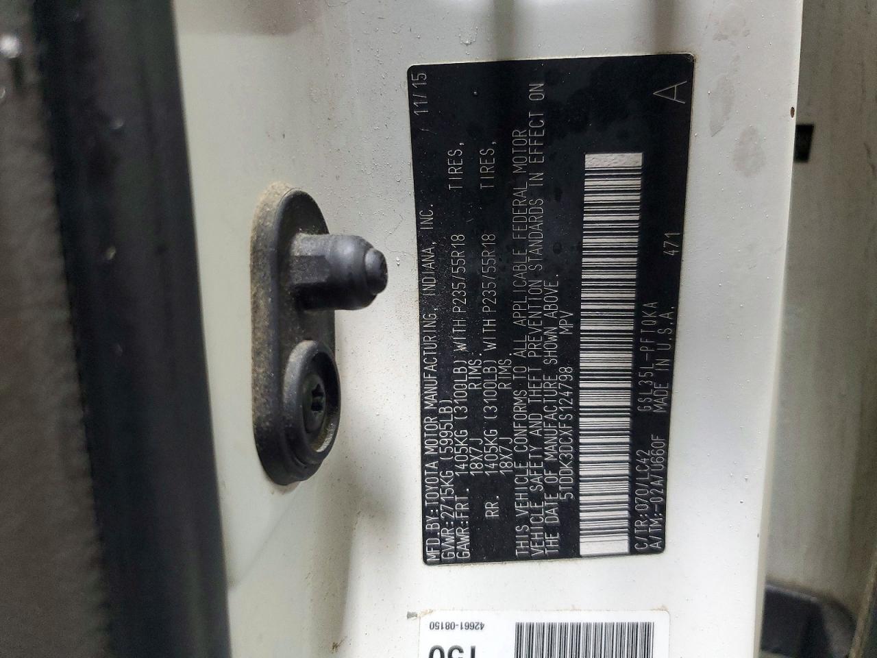 2015 TOYOTA SIENNA XLE photo 12