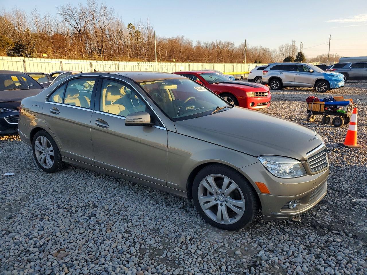 2010 MERCEDES-BENZ C 300 photo 4