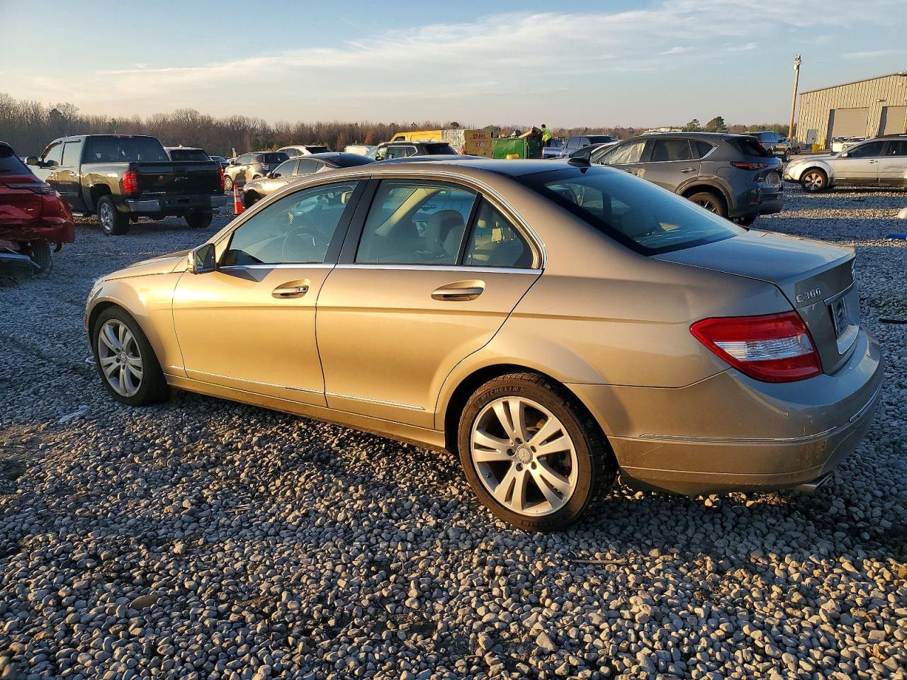 2010 MERCEDES-BENZ C 300 photo 2
