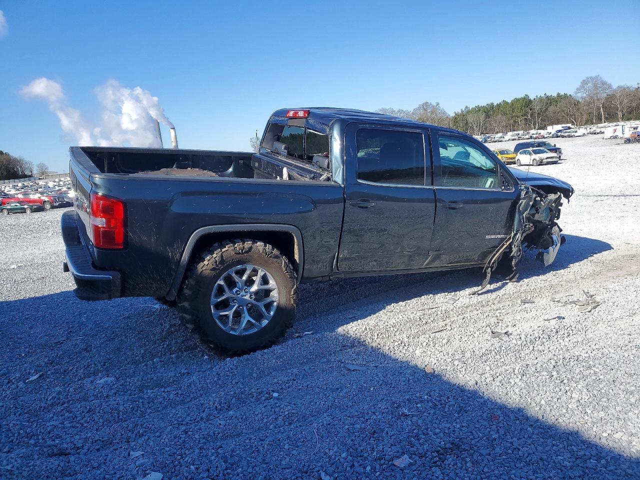2017 GMC SIERRA K1500 SLE photo 3