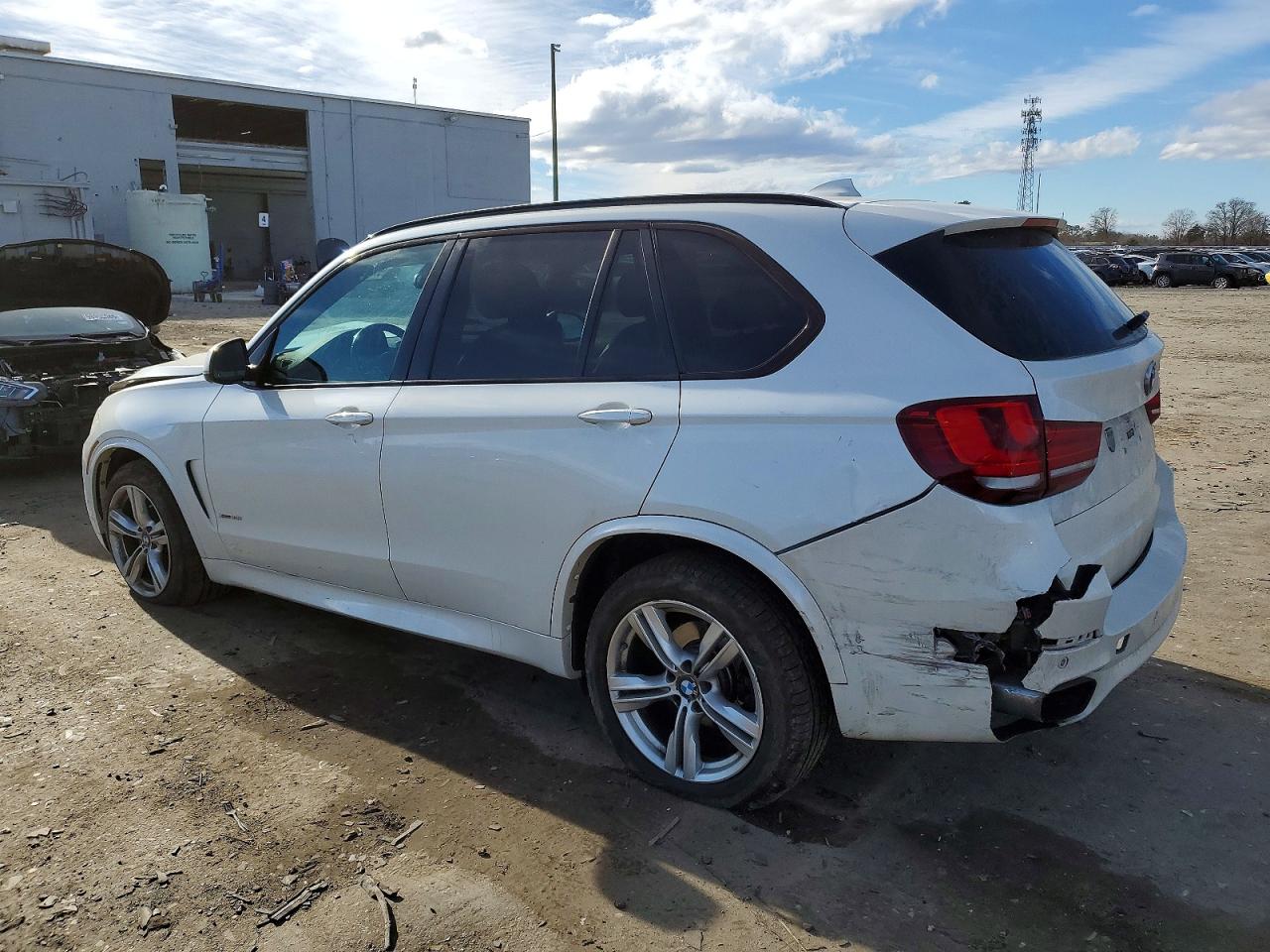 2016 BMW X5 XDRIVE35I photo 2