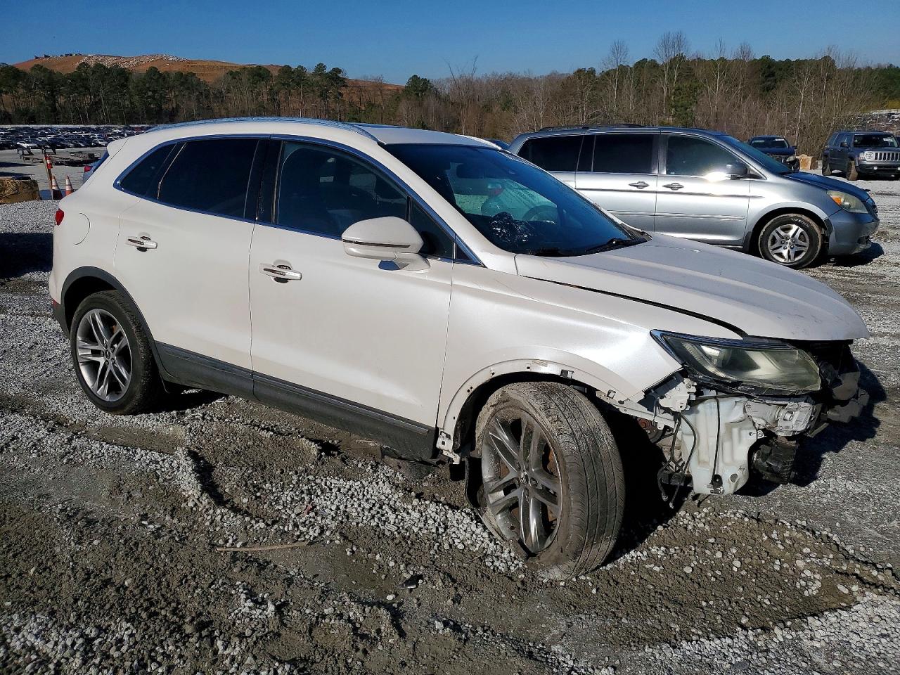 2017 LINCOLN MKC RESERVE photo 4