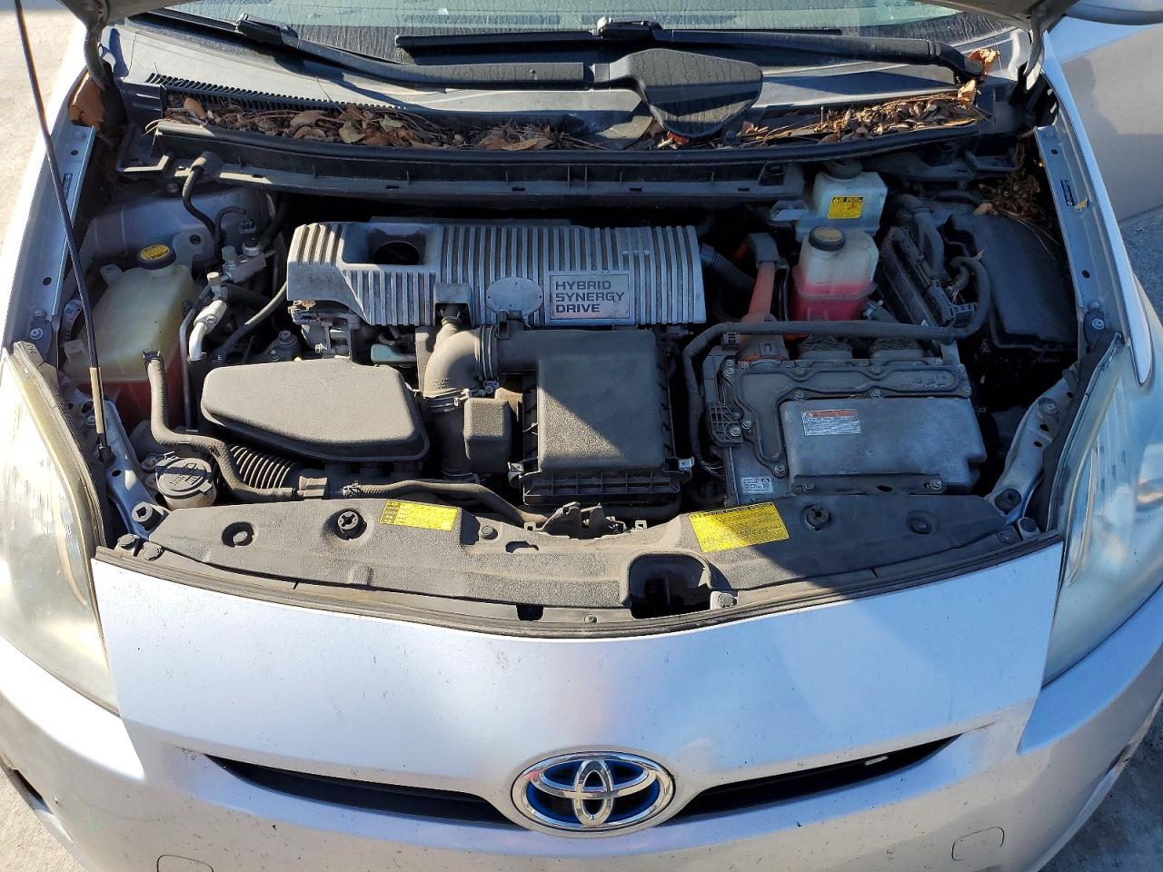 2011 TOYOTA PRIUS photo 21