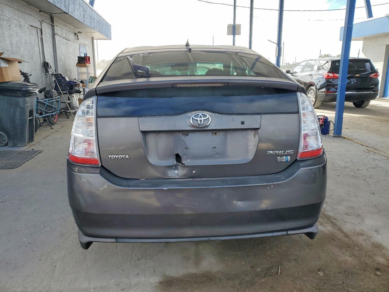 2009 TOYOTA PRIUS photo 6