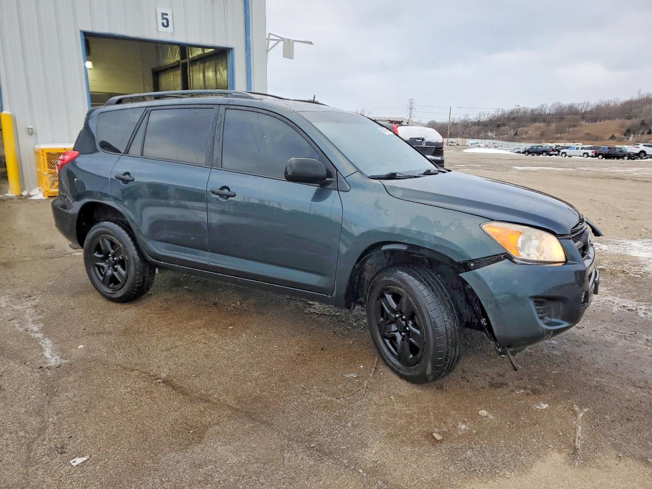 2009 TOYOTA RAV4 photo 4