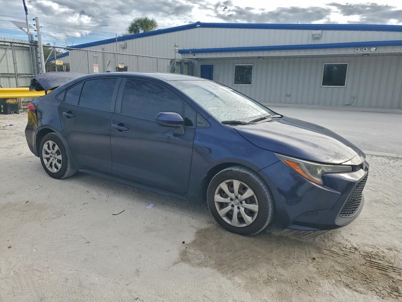 2020 TOYOTA COROLLA LE photo 4