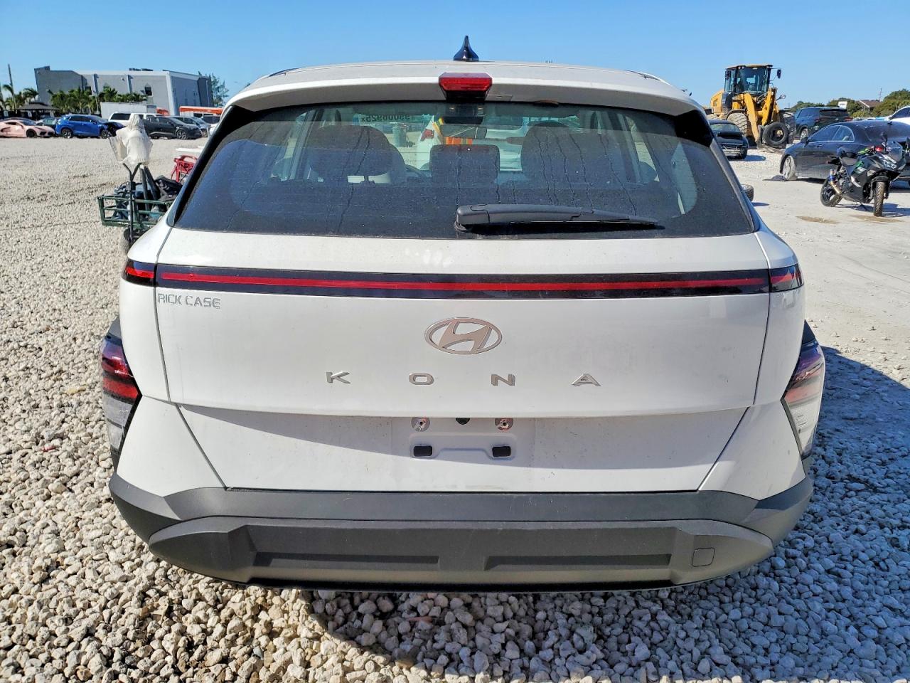 2025 HYUNDAI KONA SE photo 6