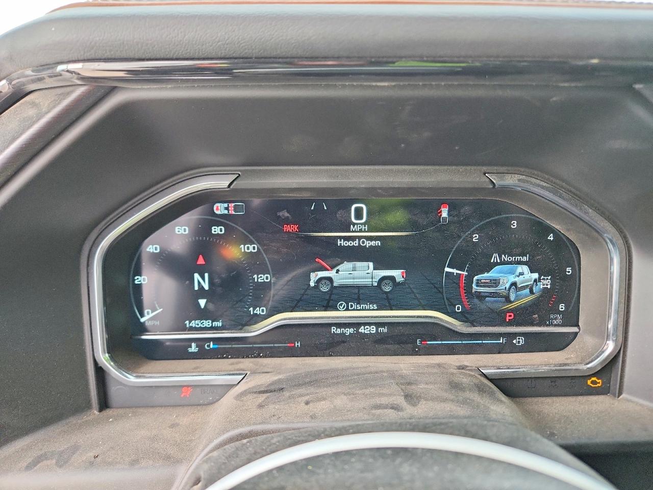 2025 GMC SIERRA K1500 AT4 photo 9