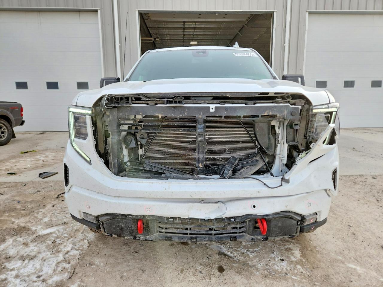 2025 GMC SIERRA K1500 AT4 photo 5