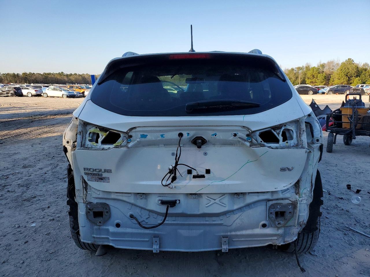 2018 NISSAN ROGUE SPORT SV photo 11
