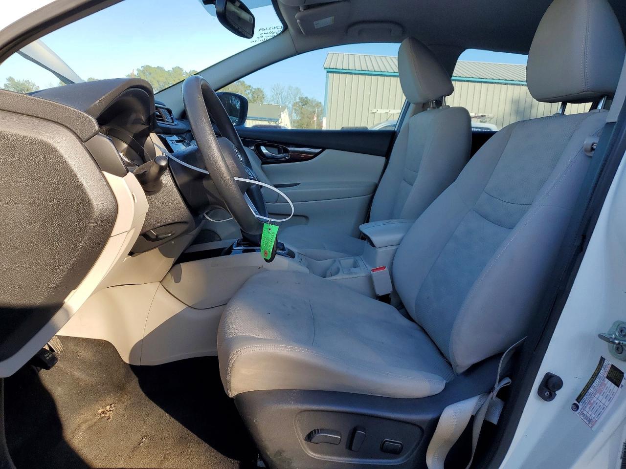 2018 NISSAN ROGUE SPORT SV photo 13