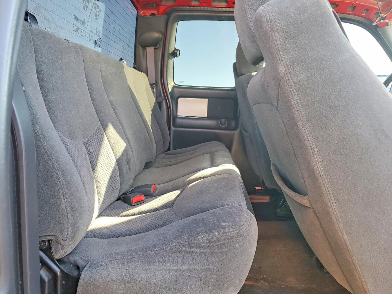 2004 CHEVROLET SILVERADO K1500 photo 10