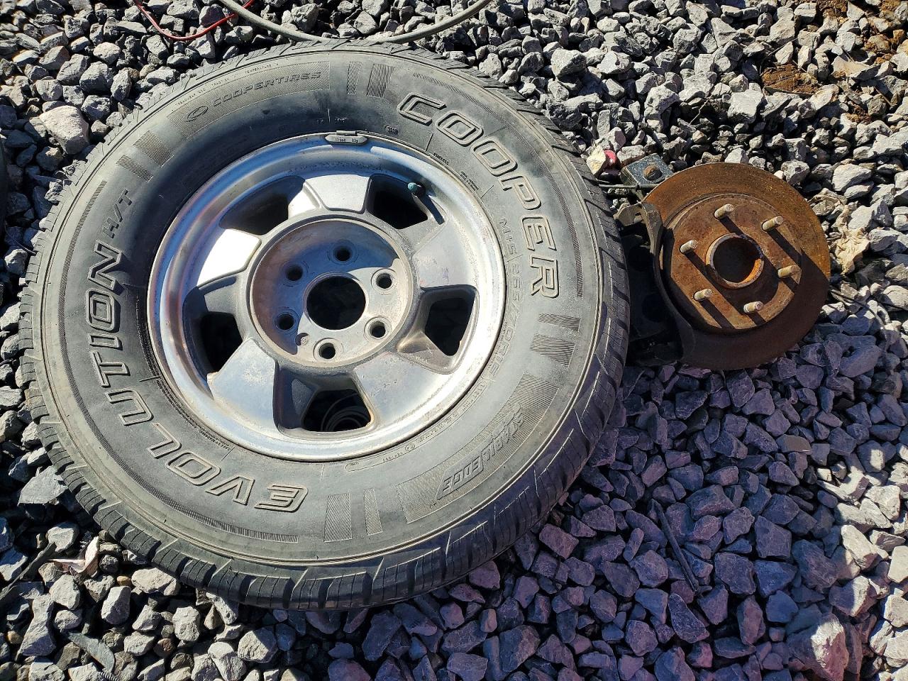 2004 CHEVROLET SILVERADO K1500 photo 12