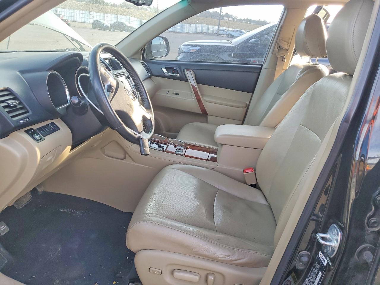 2013 TOYOTA HIGHLANDER LIMITED photo 7