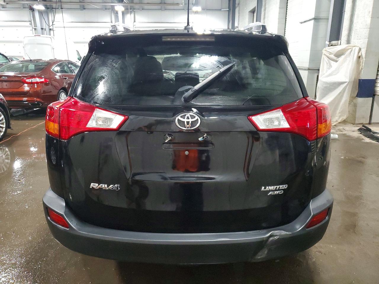 2015 TOYOTA RAV4 LIMITED photo 6