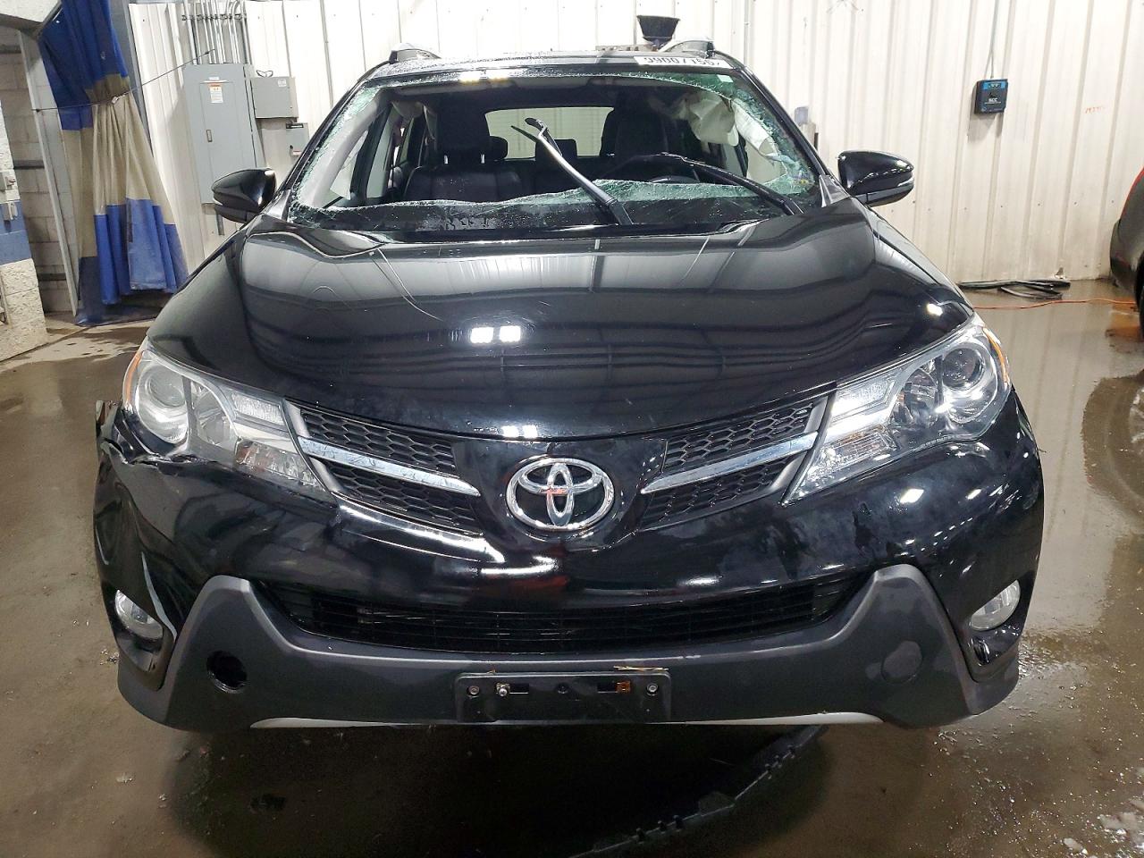 2015 TOYOTA RAV4 LIMITED photo 5