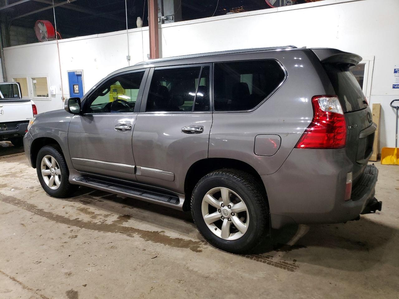 2010 LEXUS GX 460 PREMIUM photo 2