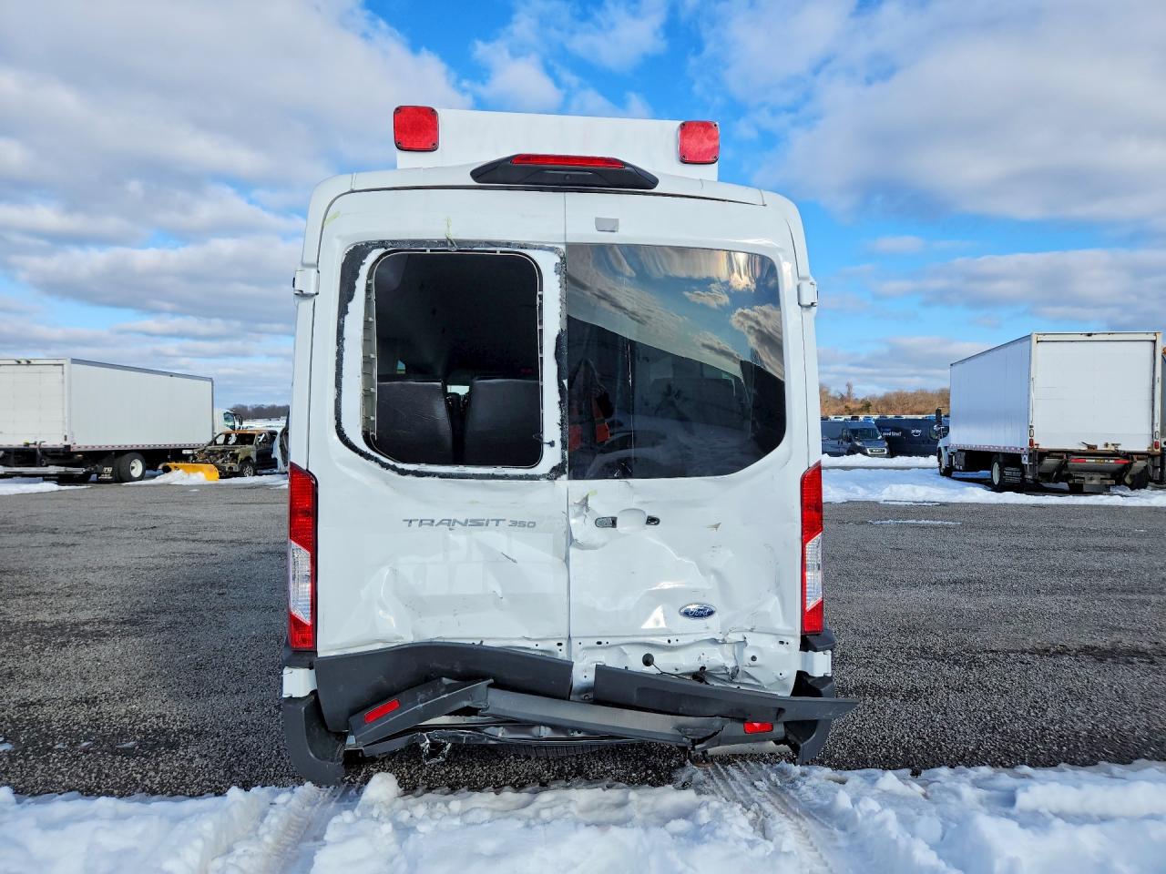 2025 FORD TRANSIT T-350 photo 6