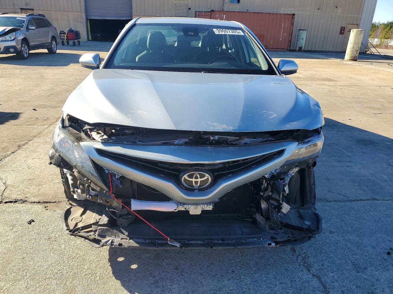 2021 TOYOTA CAMRY SE photo 5