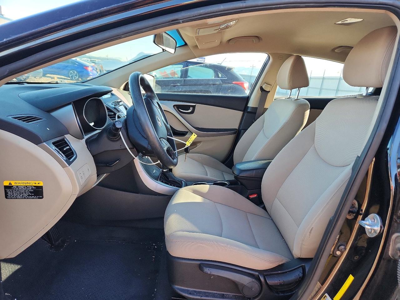 2014 HYUNDAI ELANTRA SE photo 7