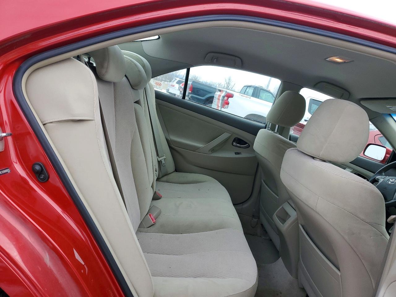 2010 TOYOTA CAMRY BASE photo 10