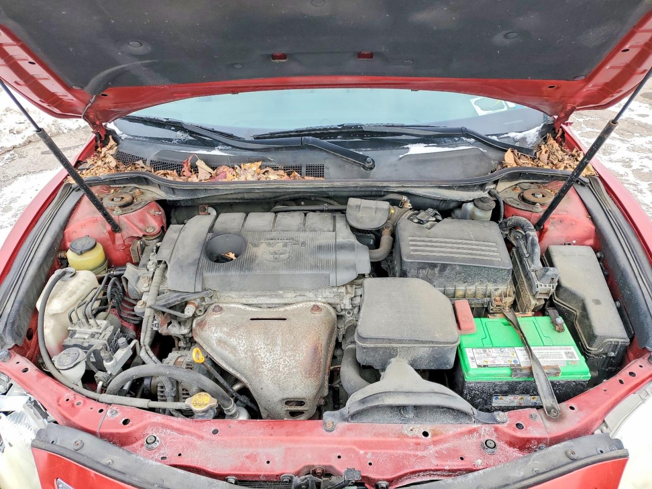 2010 TOYOTA CAMRY BASE photo 11