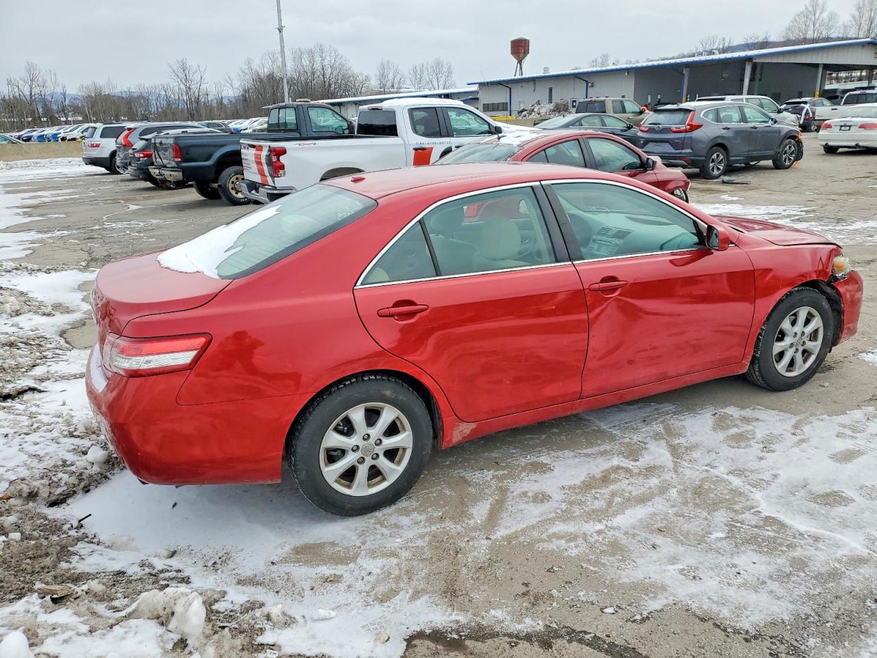 2010 TOYOTA CAMRY BASE photo 3