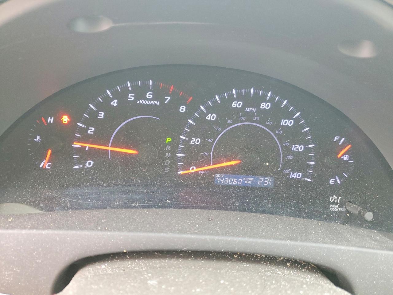 2010 TOYOTA CAMRY BASE photo 9