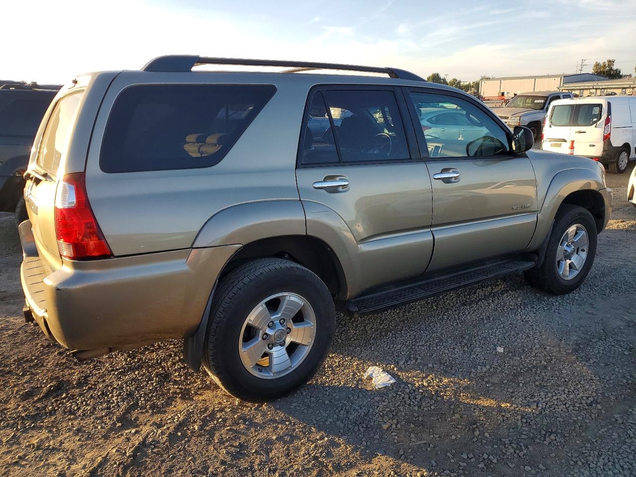 2008 TOYOTA 4RUNNER SR5 photo 3